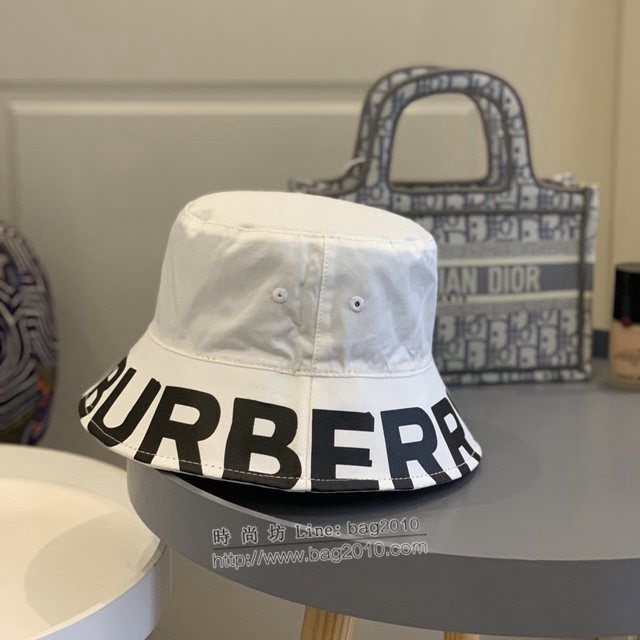 Burberry男女同款帽子 巴寶莉格紋雙面漁夫帽遮陽帽  mm1635
